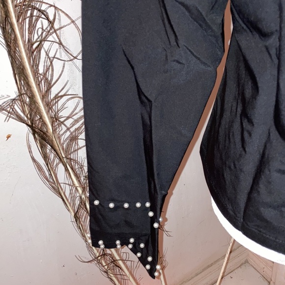 CLEARANCE!!!NEW w/Tags black & pearl windbreaker. This one is stunning!🥰♠️♠️ - Picture 9 of 17